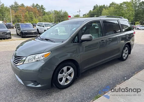 2012 Toyota Sienna Le from USA, damaged, VIN 5TDKK3DC2CS206057